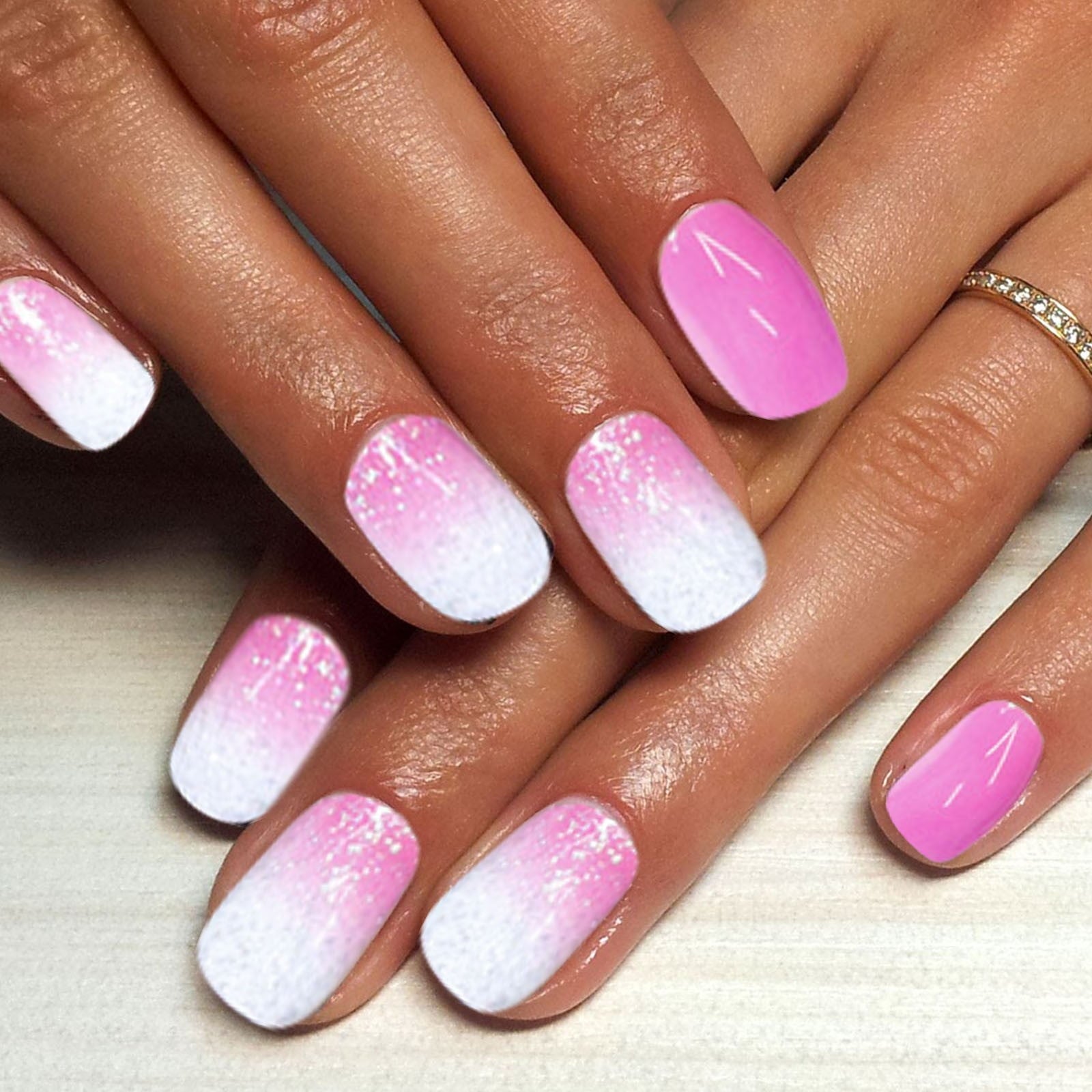 Nails Design Long Shiny Acrylic Full Coverage Flower Nails for Women and Girls - 24 Elegant Sets